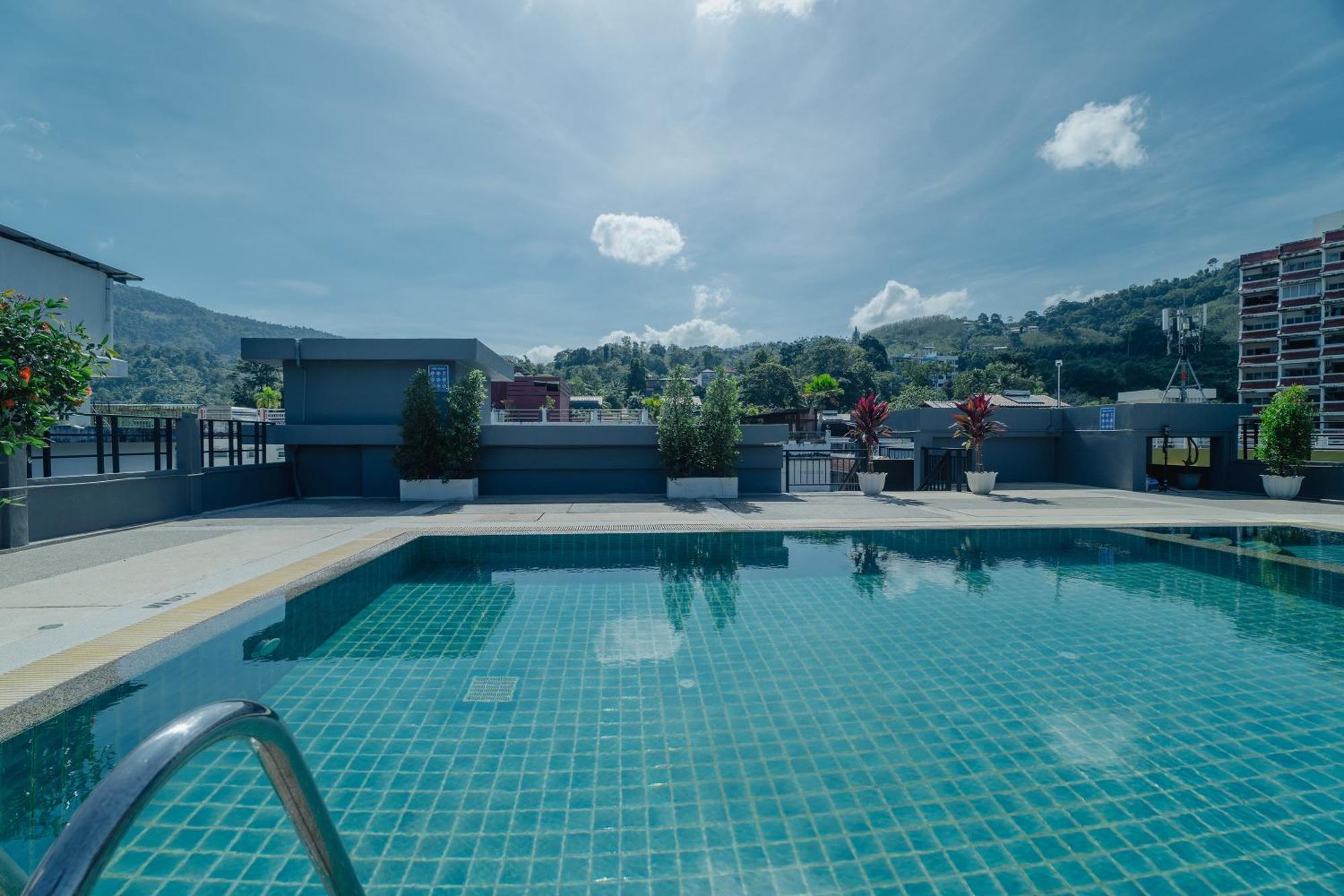 Hotel Di Yana Patong Exteriér fotografie